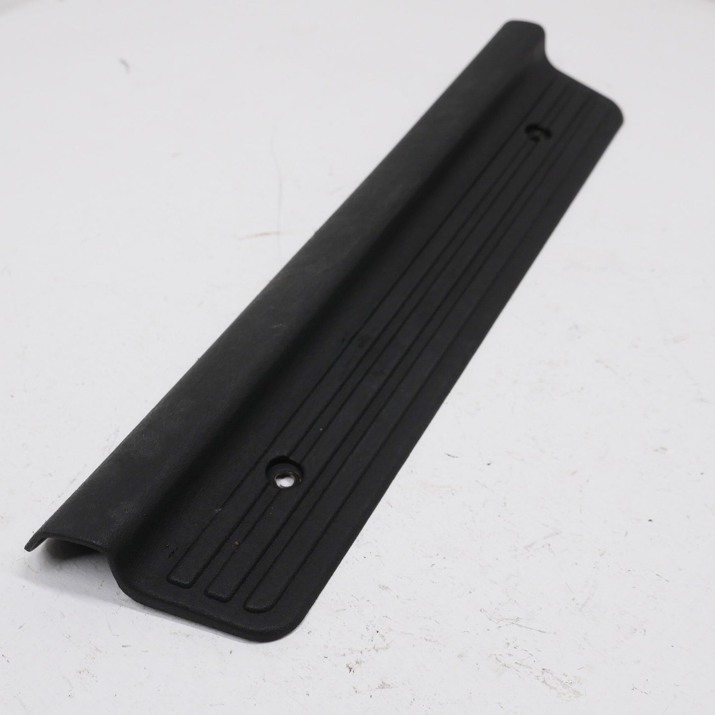 RH Rear Scuff Plate Black - Fits Ford Falcon AU SR 1998-2002