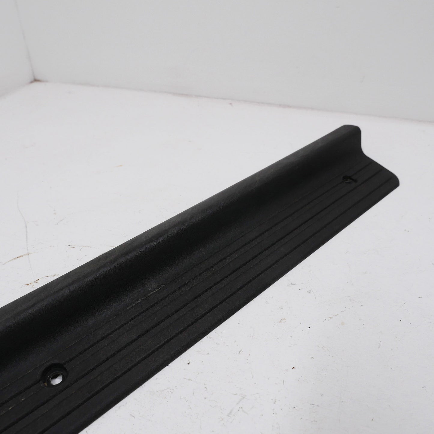 RH Front Scuff Plate Black - Fits Ford Falcon AU SR 1998-2002