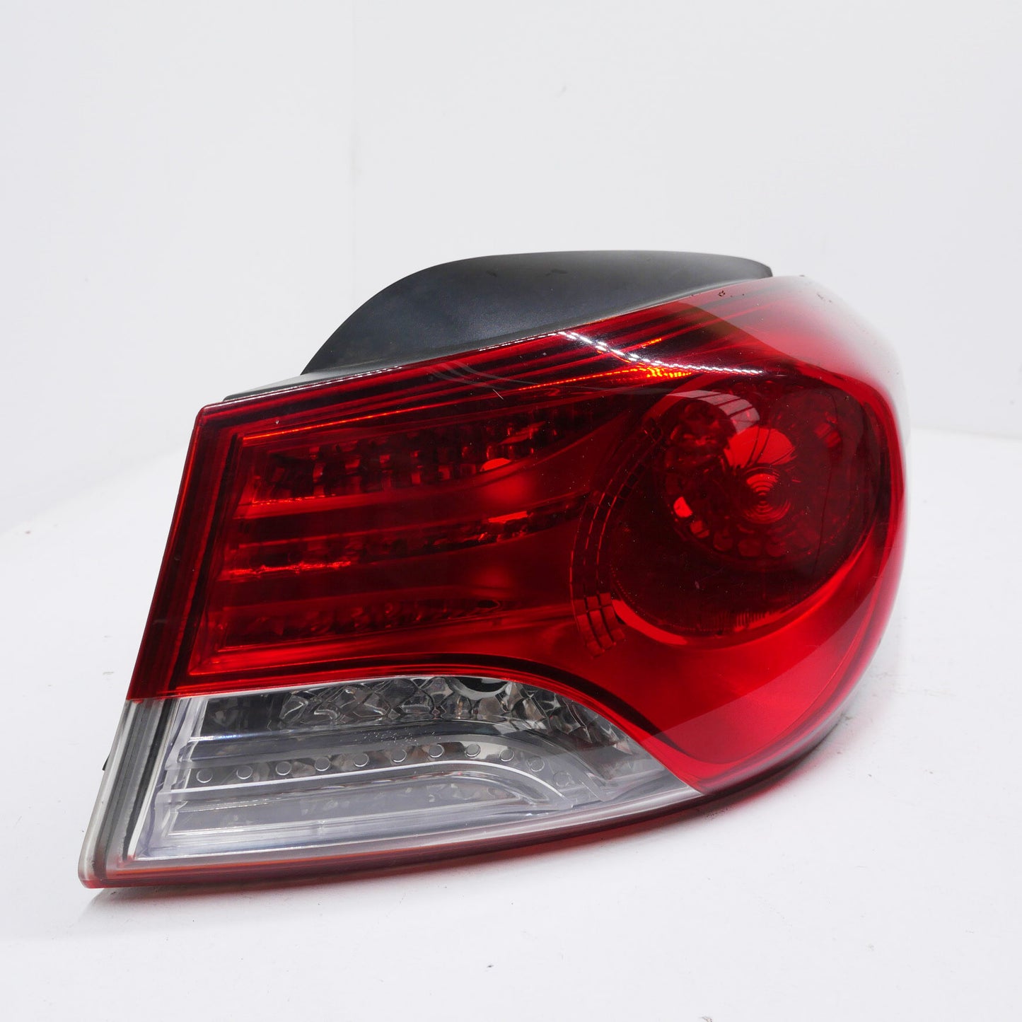 RH Tail Light Lens - Fits Hyundai Elantra MD Premium 2011-2015