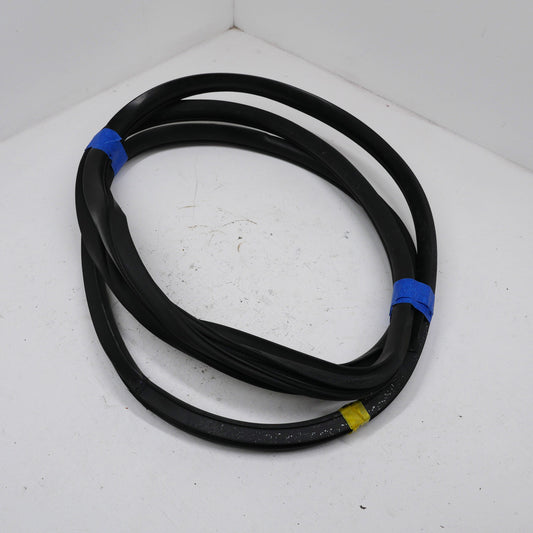 RH Front Pinch Weld Body Rubber - Fits Hyundai Elantra MD Premium 2011-2015