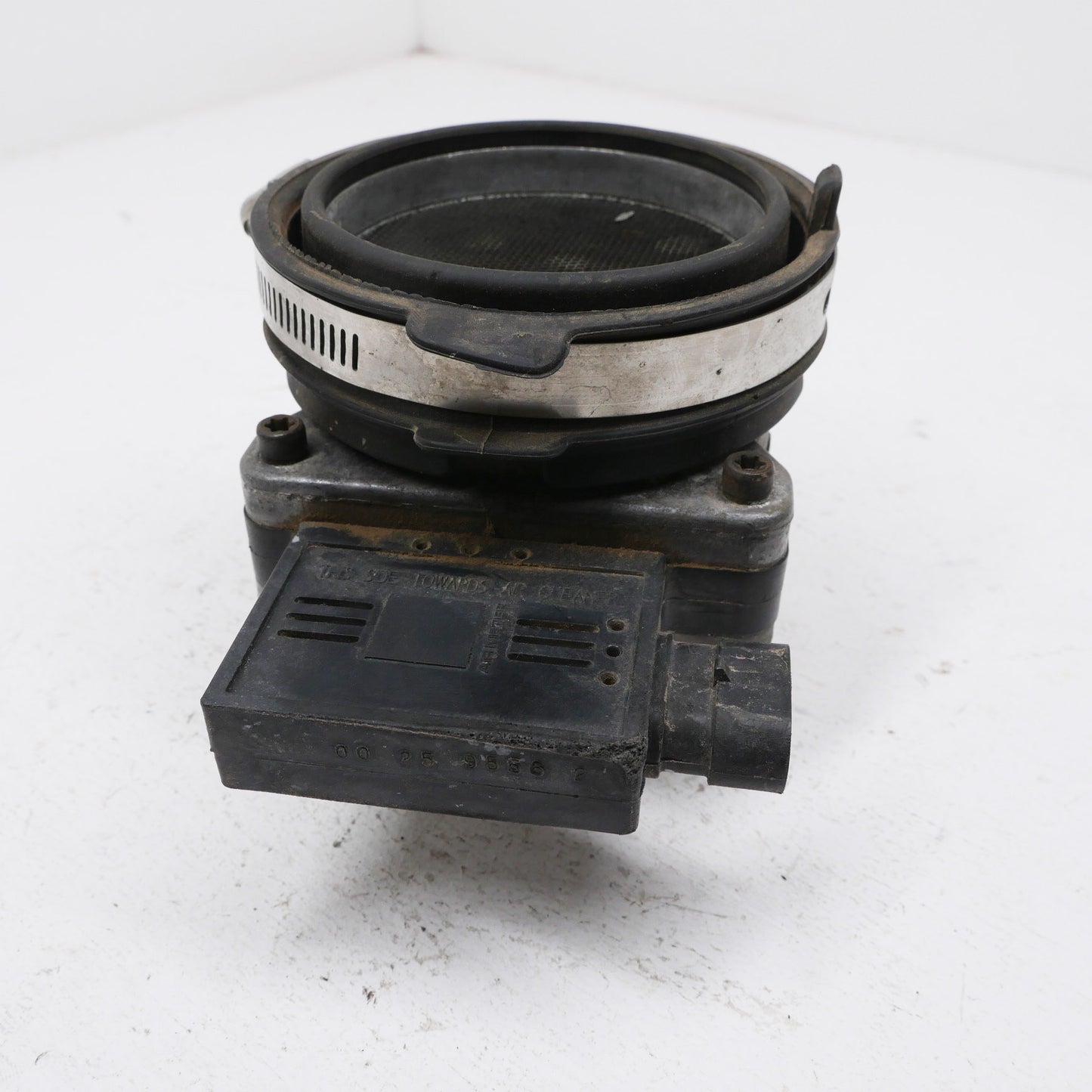 Mass Air Flow Sensor MAF V6 - Fits Holden Commodore VT 1997-2000