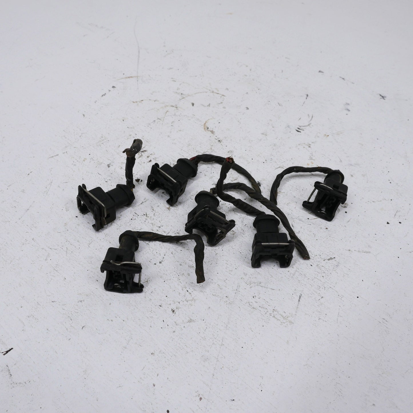 6 x Injector Plugs and Wire - Fits Holden Commodore VT 1997-2000