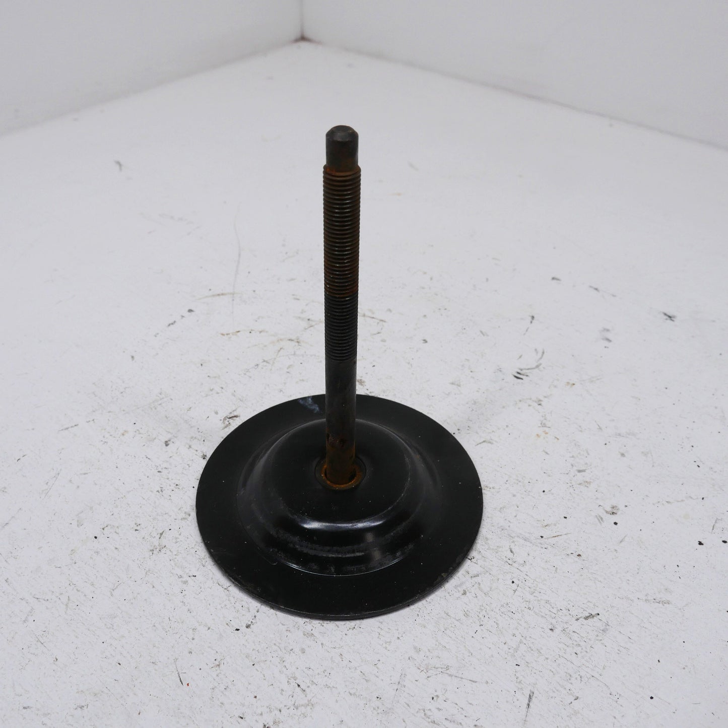 Spare Wheel Locking Screw - Fits Holden Commodore VT 1997-2000