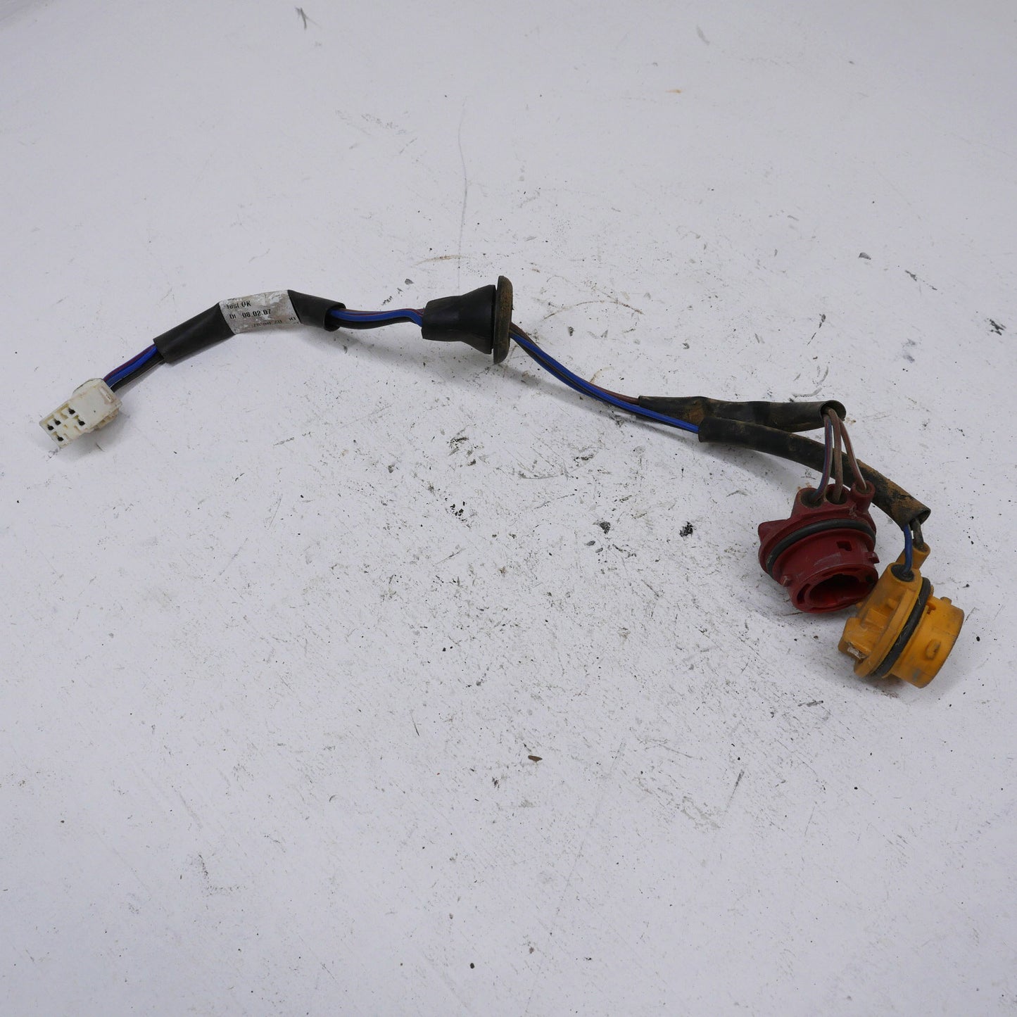 Tail Light Sockets Loom Repaired - Fits Holden Commodore VT 1997-2000