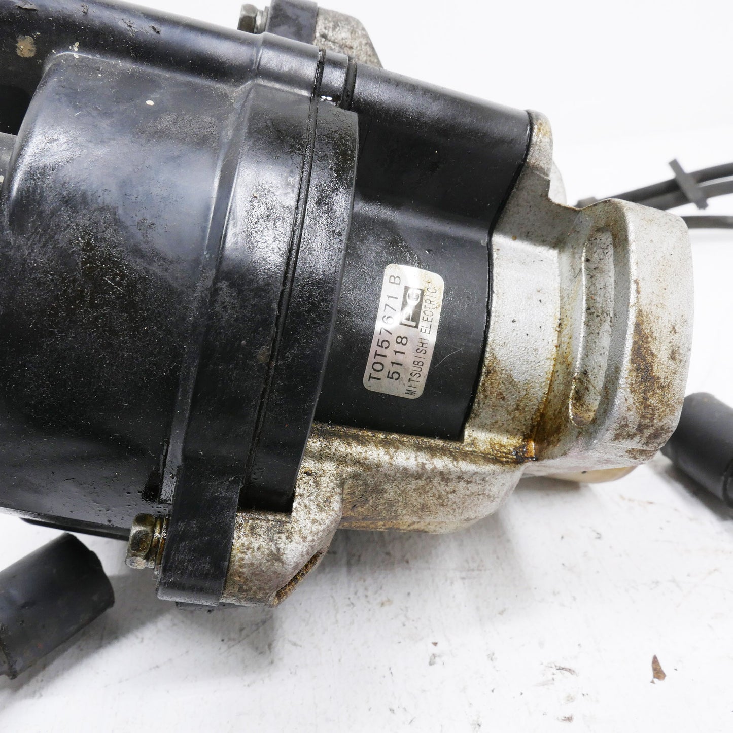 Ignition Distributer and Leads 6G74M - Fits Mitsubishi Magna ES TL-TW 2003-2005