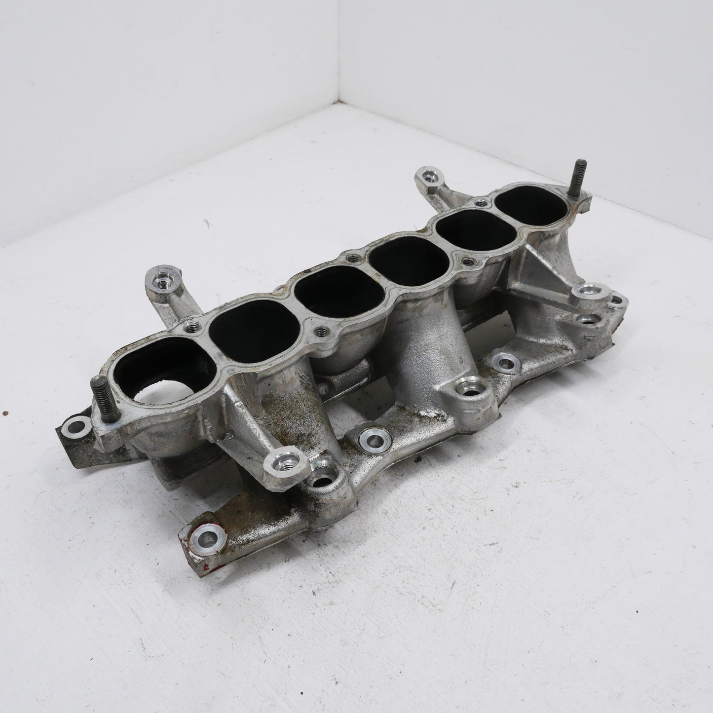 Lower Intake Manifold 6G74M- Fits Mitsubishi Magna ES TL-TW 2003-2005