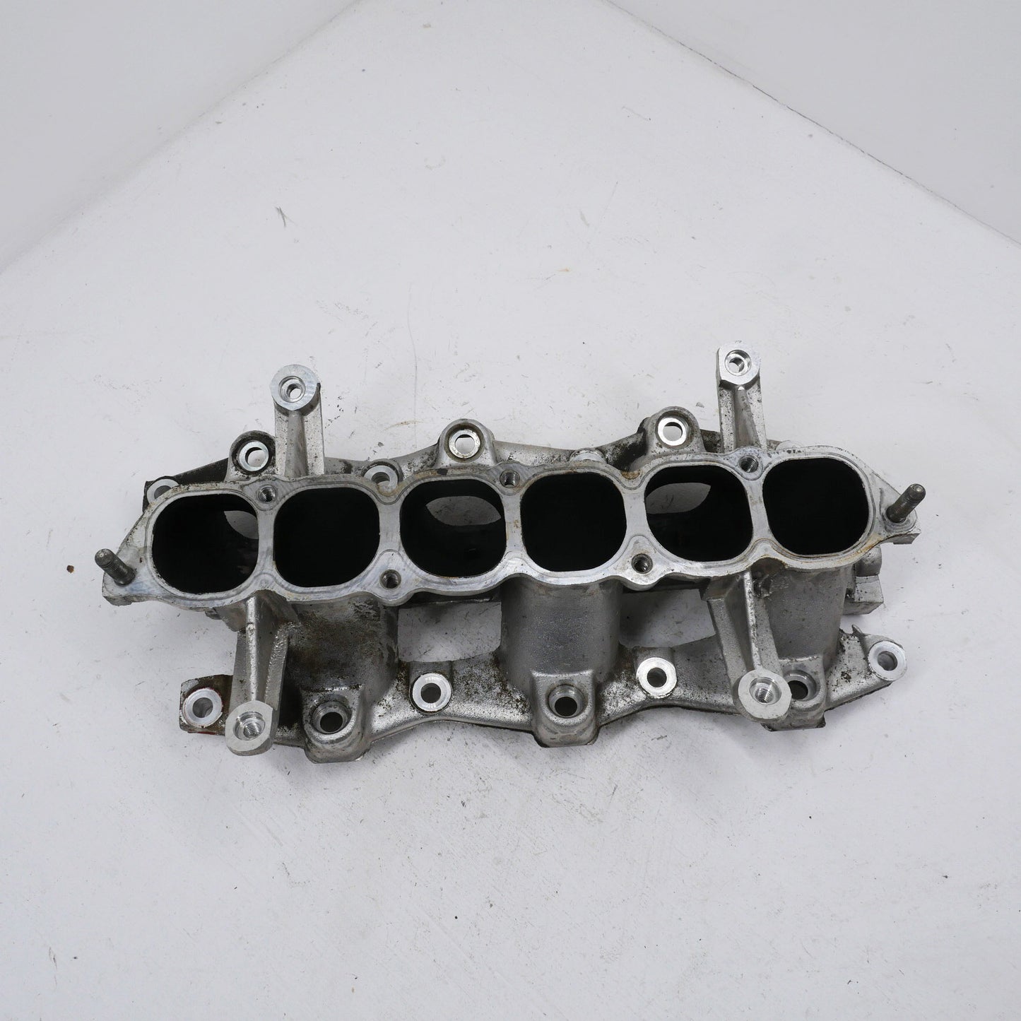 Lower Intake Manifold 6G74M- Fits Mitsubishi Magna ES TL-TW 2003-2005