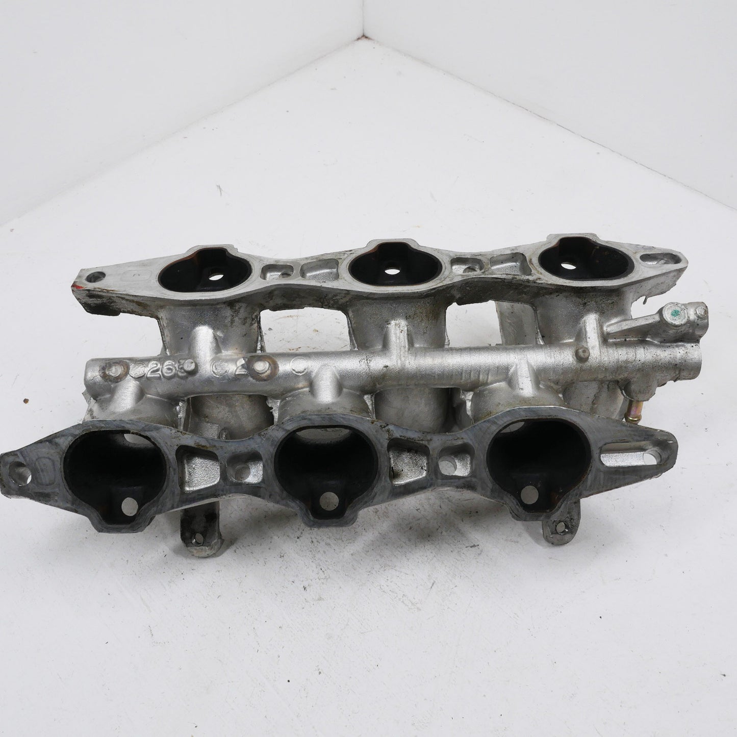 Lower Intake Manifold 6G74M- Fits Mitsubishi Magna ES TL-TW 2003-2005