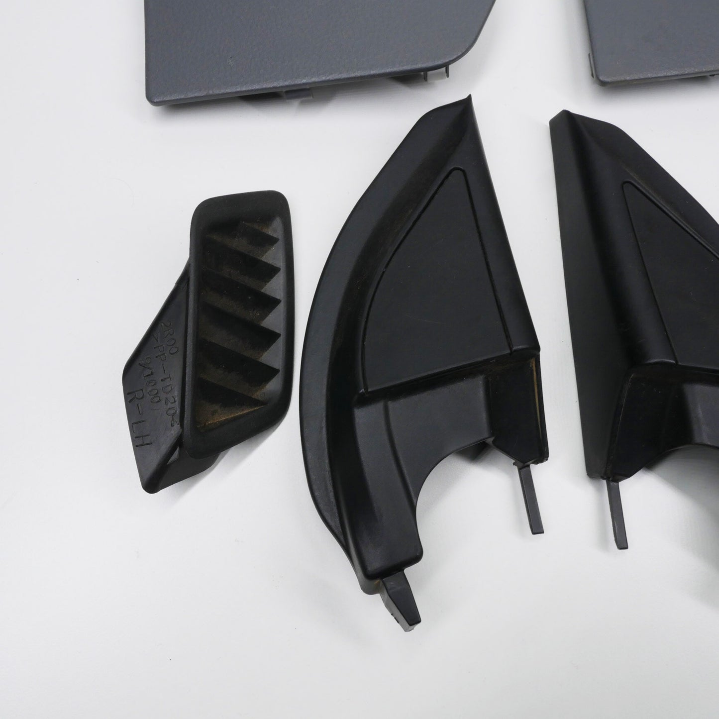 Assorted Vents and Trims - Fits Mitsubishi Lancer CS Facelift 2002-2007