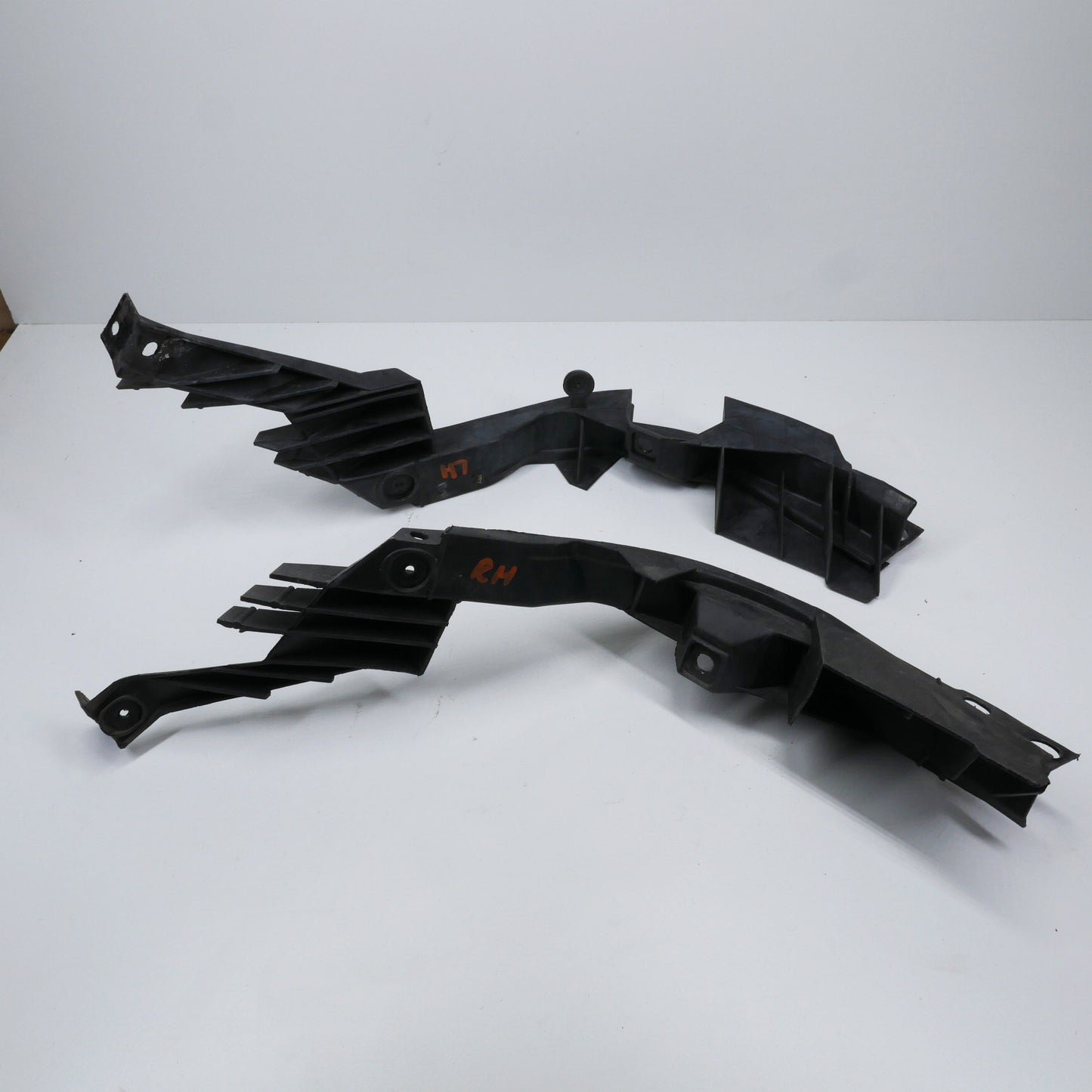 Rear Bumper Bar Mounting Brackets - Fits Volkswagen Golf Mk4 1J Hatch 1997-2003