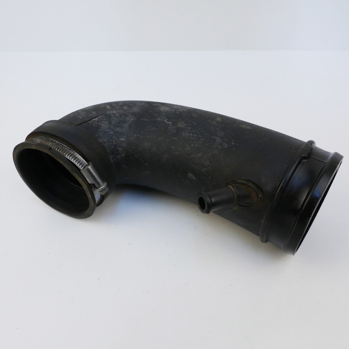 Air Intake Tube Alloytec V6 LEO - Fits Holden Commodore VZ 2004-2006