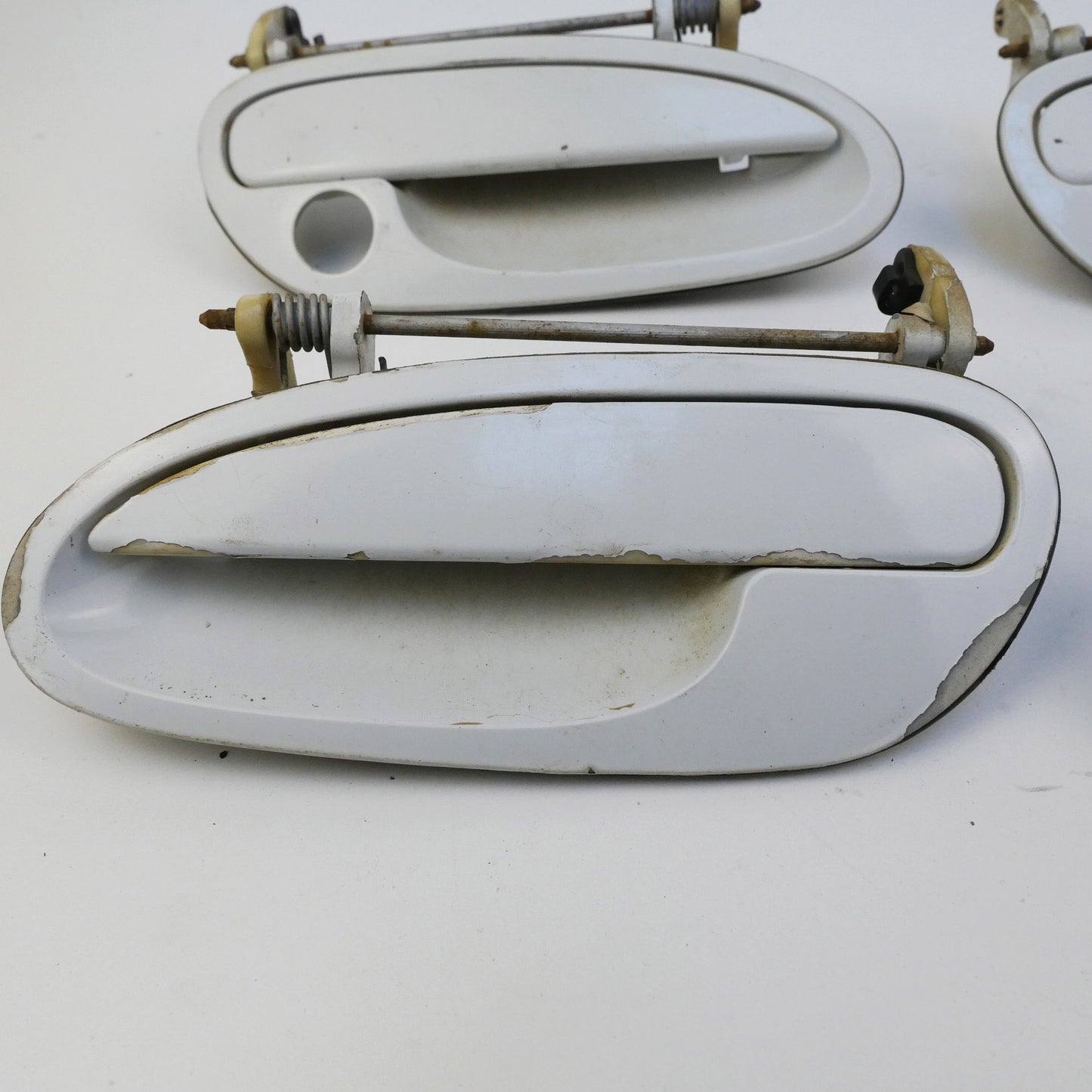 Exterior Door Handle Set White - Fits Holden Commodore VZ 2004-2006