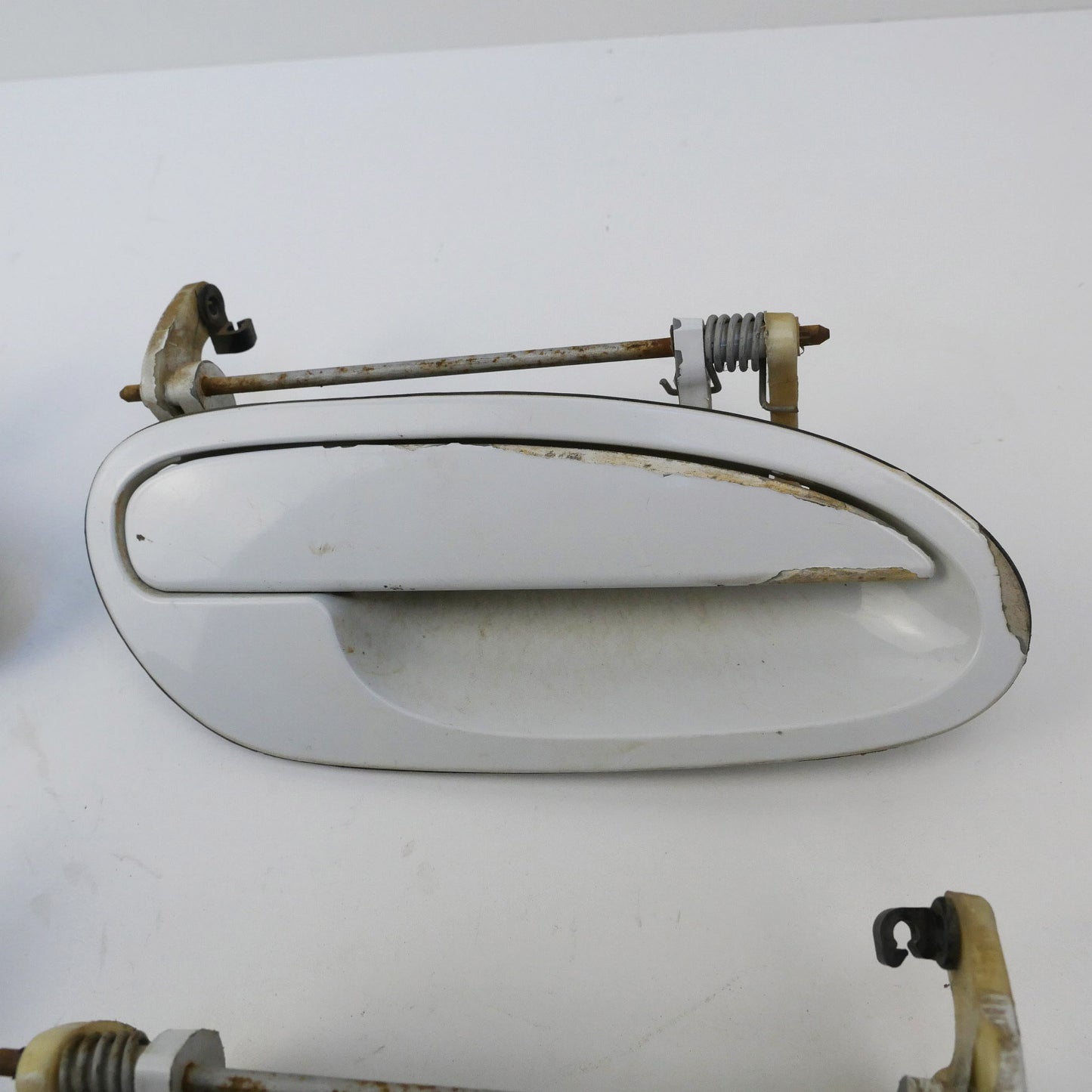 Exterior Door Handle Set White - Fits Holden Commodore VZ 2004-2006