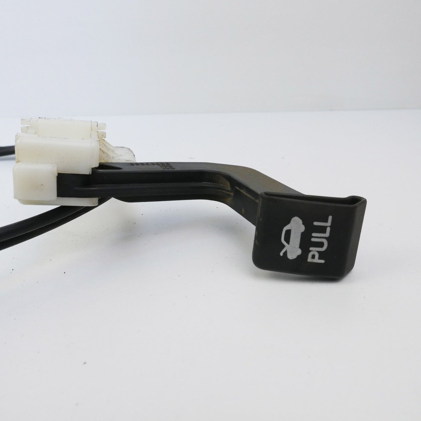 Bonnet Release Cable - Fits Holden Commodore VZ 2004-2006