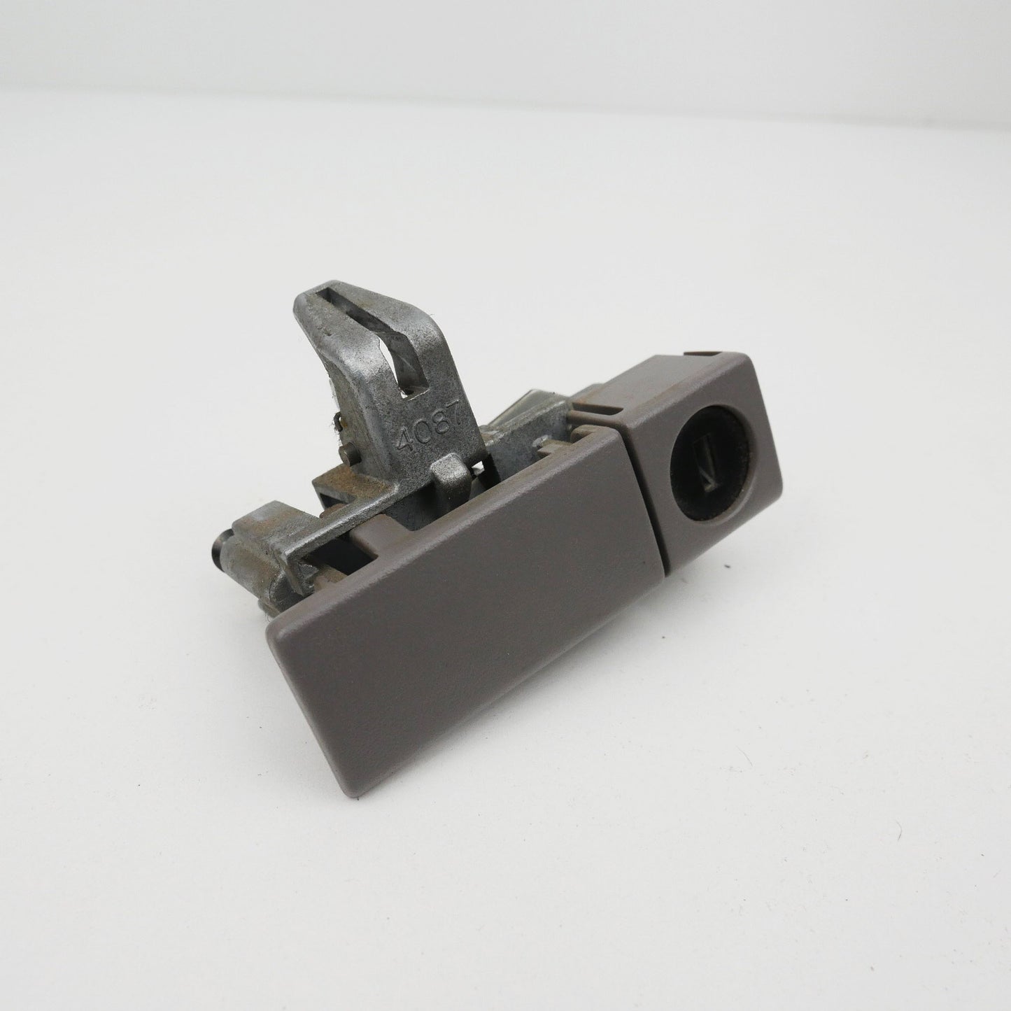 Glove Box Opener Handle Grey No Key - Fits Holden Rodeo RA 4X4 4JH1 LX 2003-2008