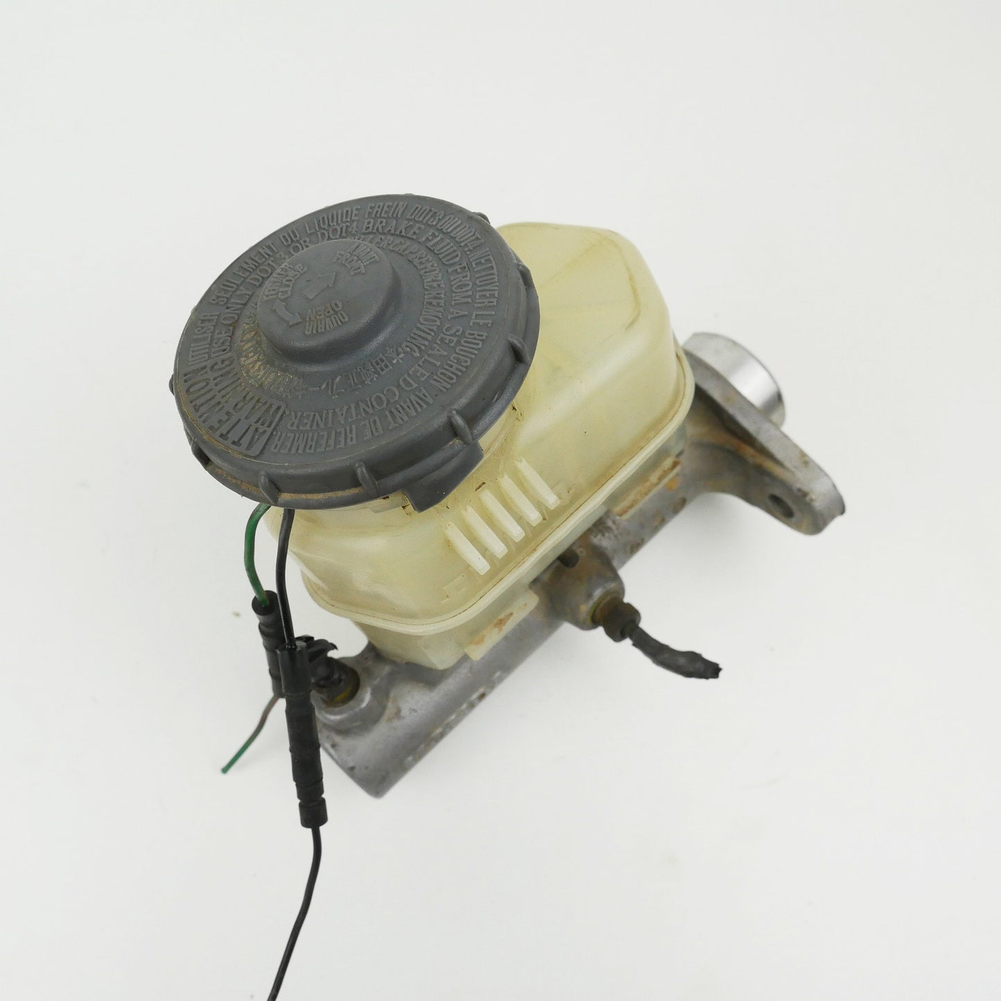 Brake Master Cylinder Auto Trans - Fits Honda RD1 SUV Gen1 1997-2001