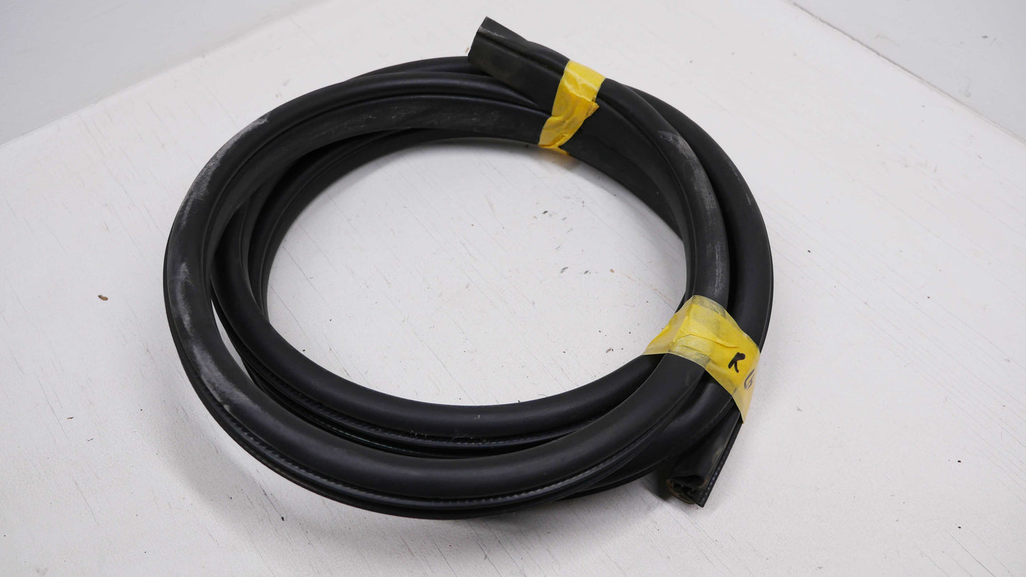 LH Rear Pinch Weld Body Rubber Seal - Fits Ford Falcon AU 1998-2002