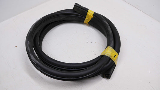 LH Rear Pinch Weld Body Rubber Seal - Fits Ford Falcon AU 1998-2002