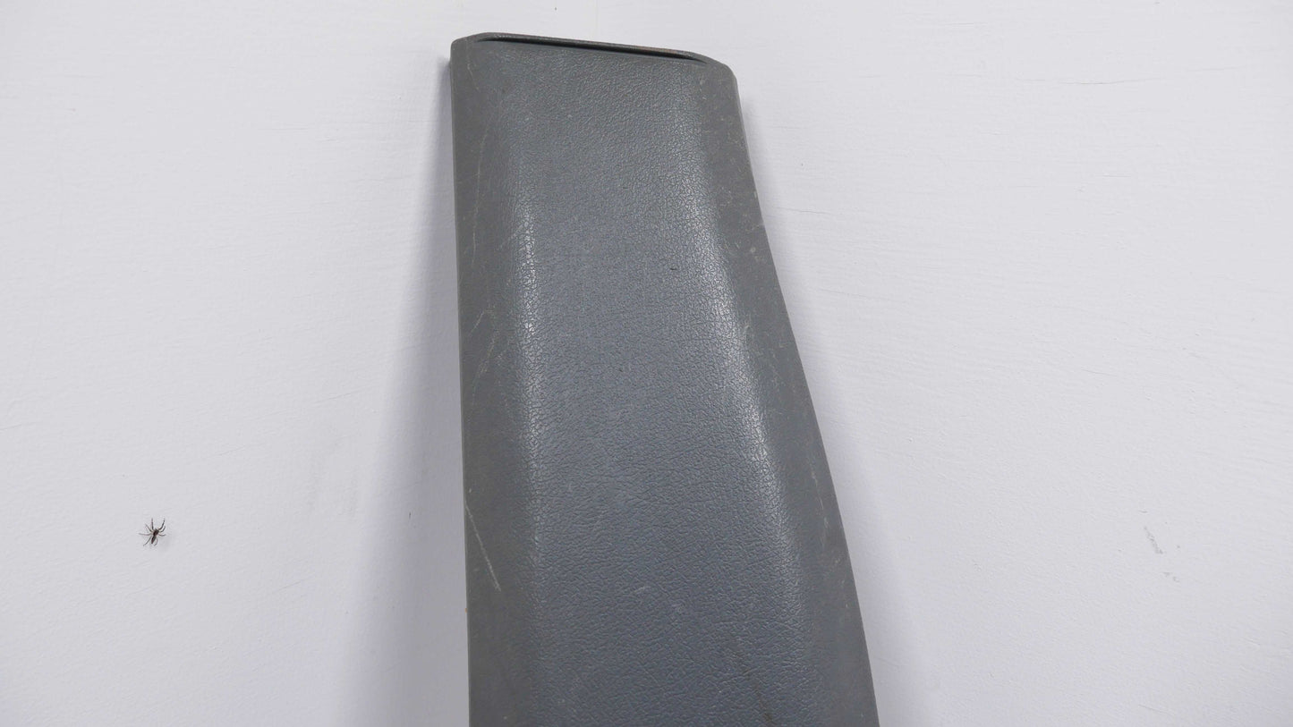 LH B Pillar Lower Bottom Seat Belt Cover Trim - Fits Toyota Corolla AE92 Seca Liftback 1988-1992