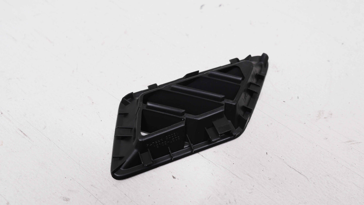 RH Top Dash Vent - Fits Mazda 3 BL 2010-2013
