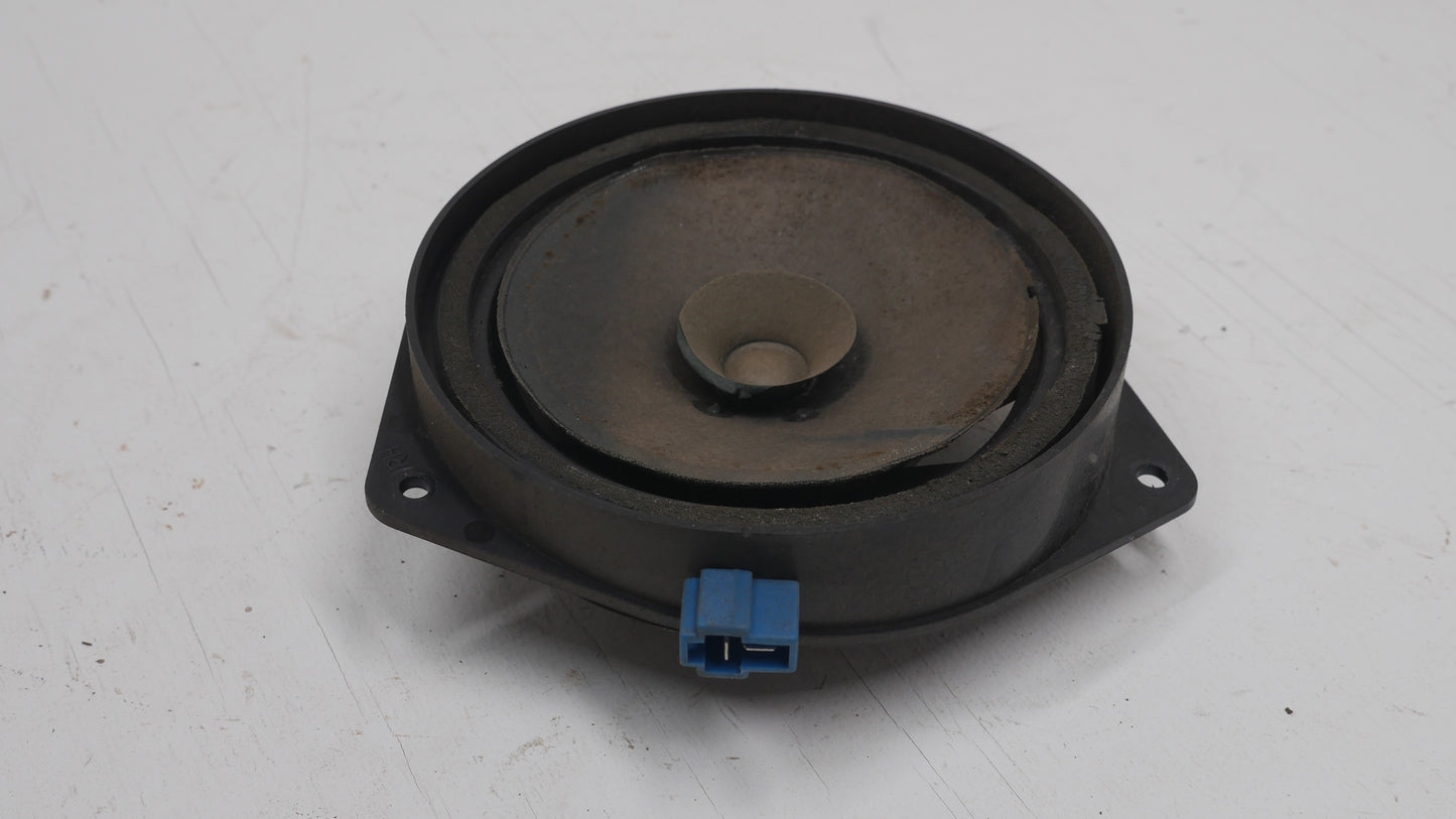 Front Right Door Speaker - Fits Subaru Liberty Wagon BH 1998-2003