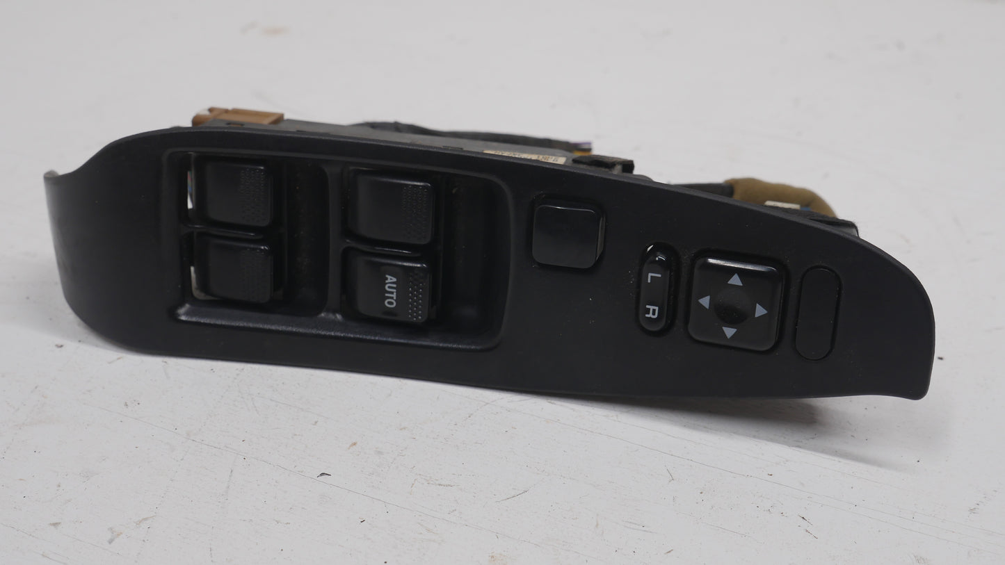 Front Right Power Window Controls - Fits Subaru Liberty Wagon BH 1998-2003