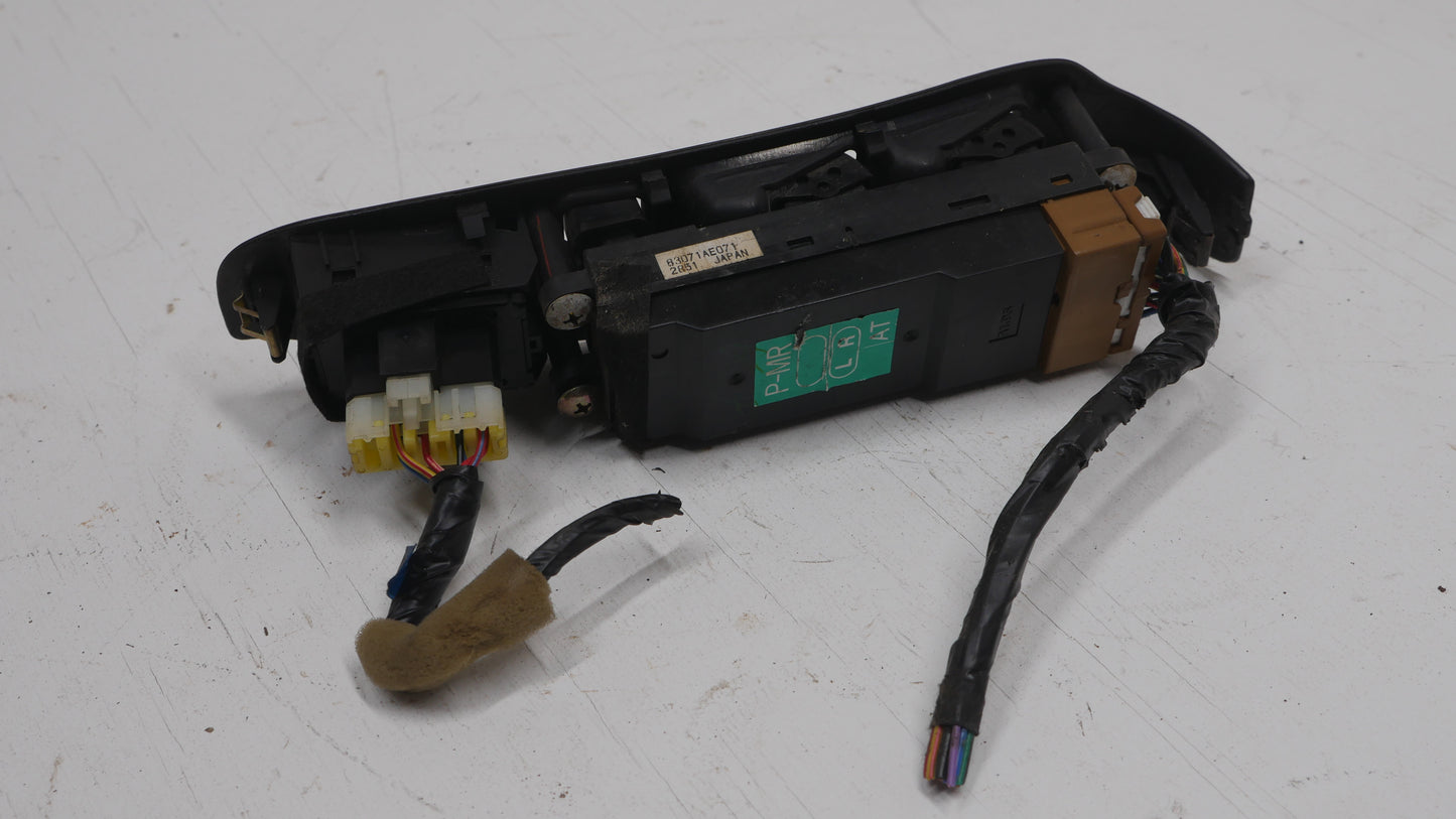 Front Right Power Window Controls - Fits Subaru Liberty Wagon BH 1998-2003